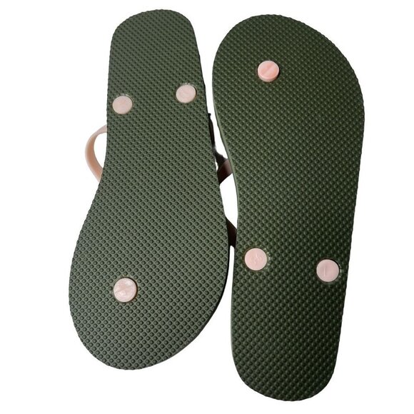 OLD Navy Flip Flops Womens 5-6 Green Camo Sandles Vinyl Thongs - Picture 6 of 8